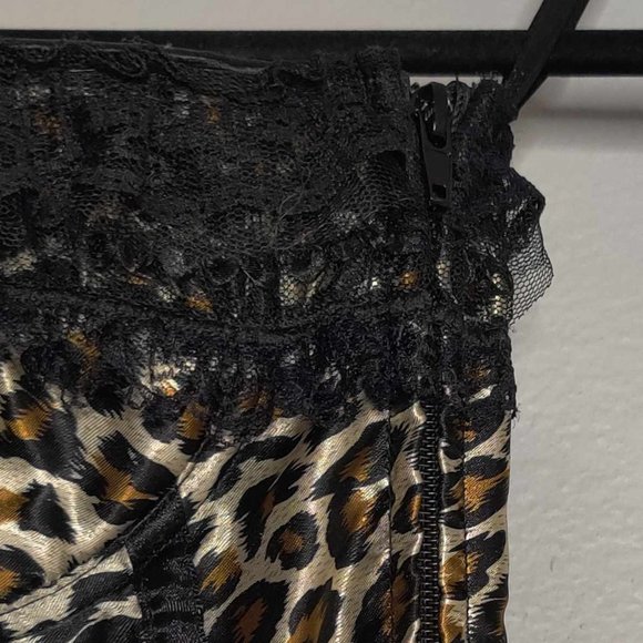 Leopard Print Corset - Picture 4 of 5